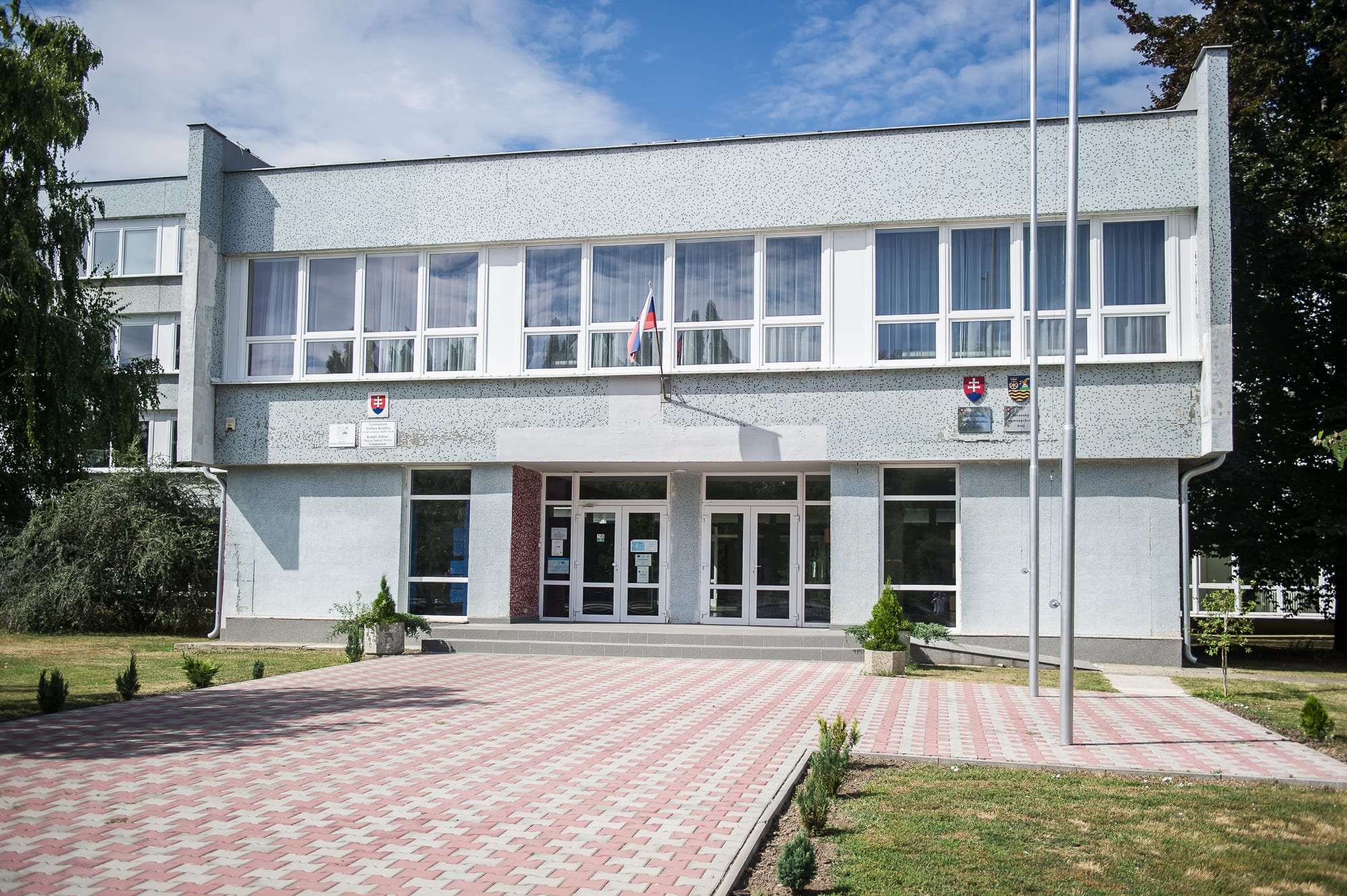 Gymnázium Zoltána Kodálya s VJM - Kodály Zoltán Gimnázium