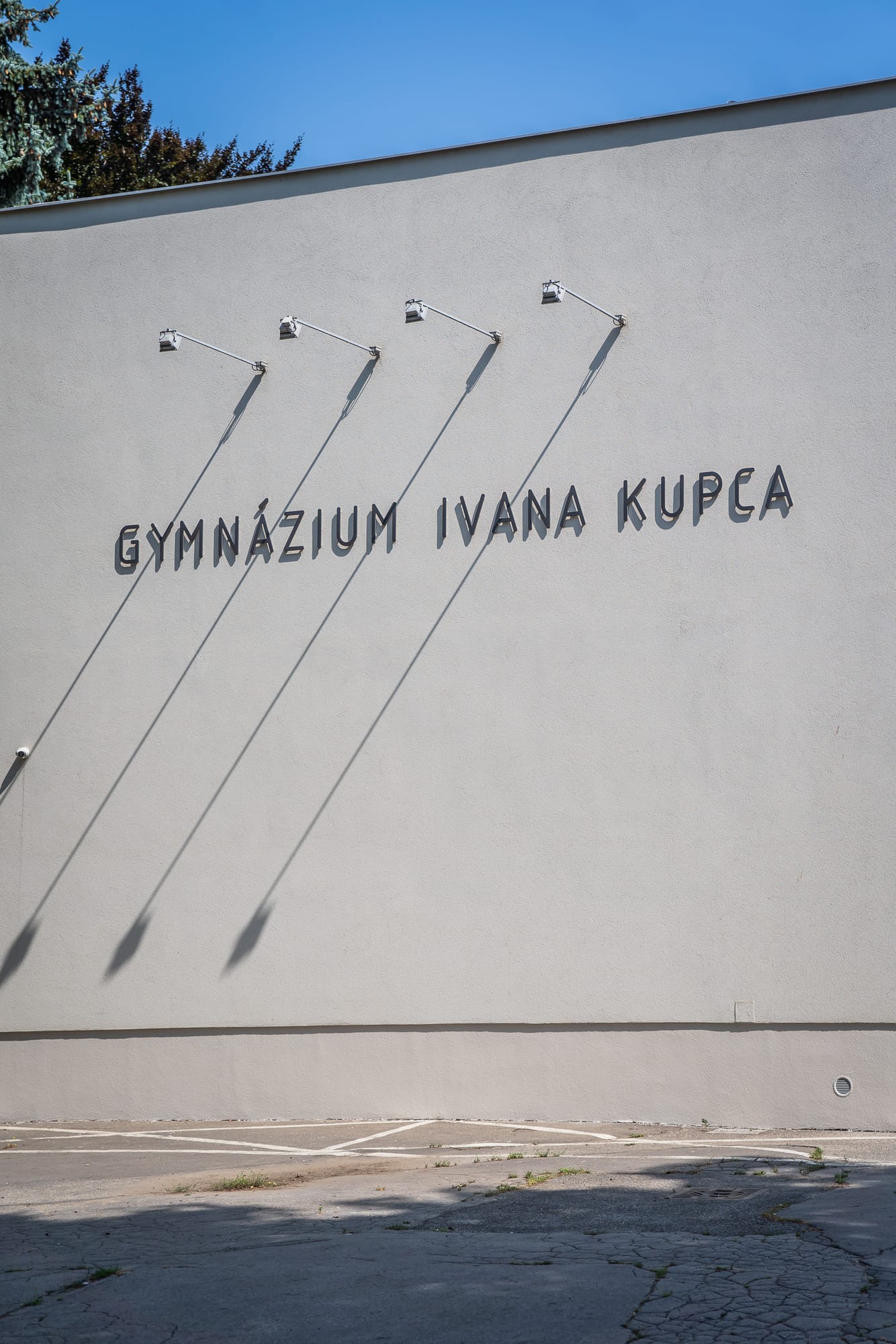 Gymnázium Ivana Kupca