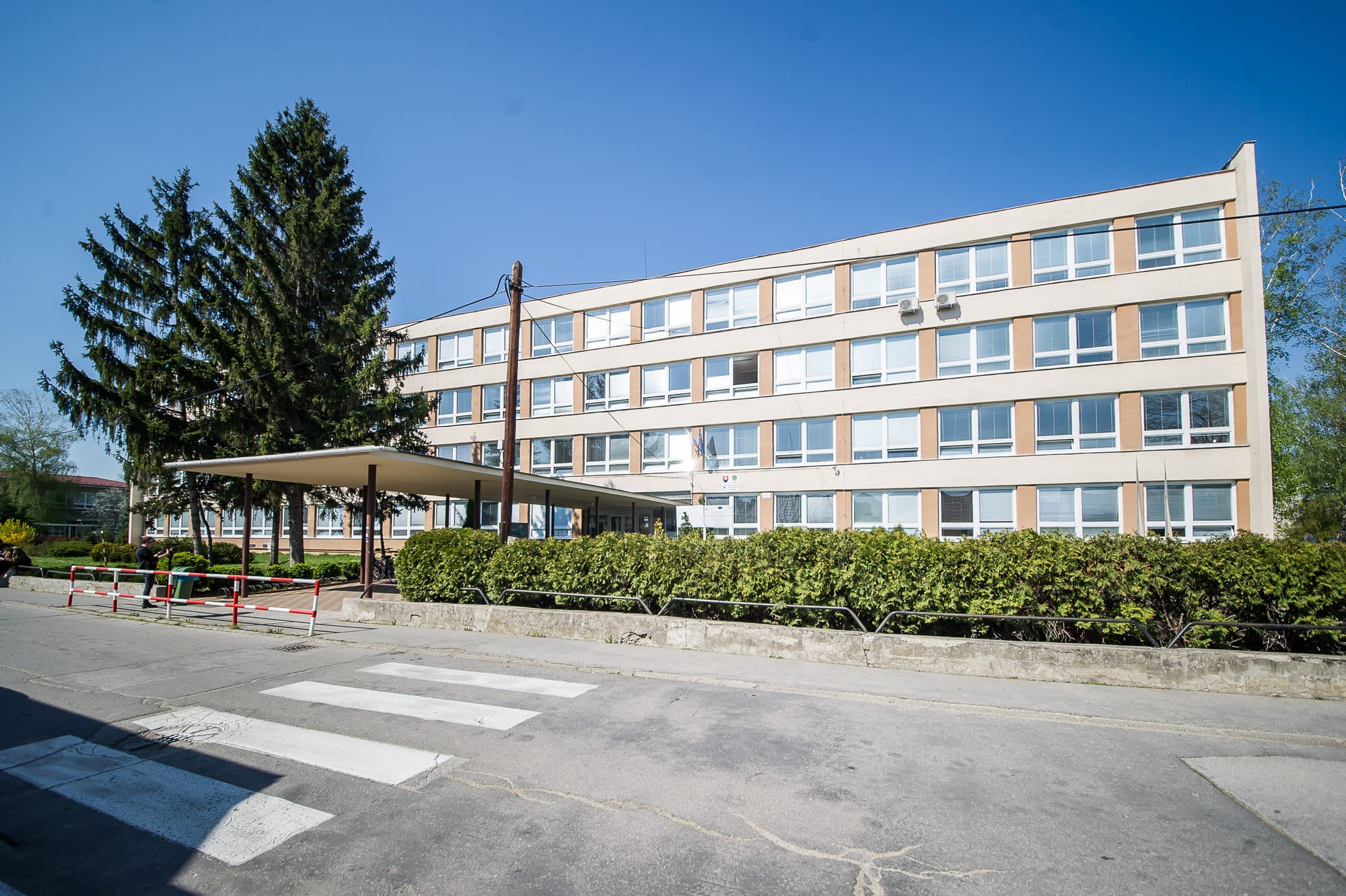 Stredná odborná škola obchodu a služieb
